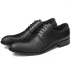 Chaussures habillées grande taille EUR45 conception tissée hommes été en cuir véritable mariage affaires formelles