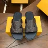 Pantofole firmate Uomo Ciabatte infradito in pelle di vitello Sandali estivi pigri grandi moda casa spiaggia scivolo casual taglia 38-46