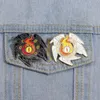 Broche en émail avec roue de feu et œil d'aile, broche créative en métal Punk, épingle à revers, chapeau, vêtements, sac à dos, bijoux, Badge, cadeau pour amis