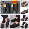 Modell Formaler Designer-GAI-Sport-Kleiderschuh für Herren, schwarzbrauner Schuh, Spitze, runde Zehenpartie, Party-Bankett-Anzug, Herren-Business-Absatz-Designerschuh, EUR 38–50, weicher Klassiker