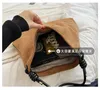 Vintage zarośla skórzana torebka duża pojemność Zimowa projekt żeńskie hobos torby na ramię panie sztuczne zamszowe duża torba 240305
