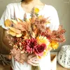 Fiori decorativi Chzimade Simulazione Bouquet di fiori finti Autunno Giorno del Ringraziamento Gerbera Ortensia Rosa Piante artificiali Decorazioni per la casa