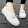 Mandons de chaussures d'été pour femmes Slip sur la chaîne de balle de la chaîne de basticules élégants confortables chaussures infirmières blanches