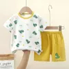 Sommar ny koreansk kort set baby halv ärm topp pojkar shorts casual lösa kläder barnkläder