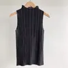 Miyake Pleated كلاسيكي جوكر أكمام أكمام سترة عالية العنق نساء نساء نحيف مزاج القاع القاع أعلى 240311