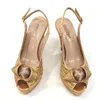 Geklede schoenen Italiaans design goud elegante dames hoge hakken modemerk strass streep puntige sandalen tassenset