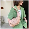 Sacs de soirée Mode Aisselle Sac Femme 2024 Printemps Été Tendance Texture Simple Épaule Dumpling Tendance Femmes A4