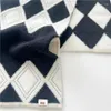 Écharpes de couleur mixte Plaid carré tricoté avec connexion croisée foulard étudiant hiver écharpe chaude femmes hommes décoration du cou