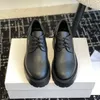 Designerschoenen Loafers echt leer Dames spiegelkwaliteit Zwart lederen schoenen Verhogen Platform Sneakers Klassiek patent mat met doos