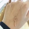Hängen pläterade 14k Rose Gold Flower Key Neckalce för Woman Pendant Creative Party Engagement Jewelry Gift