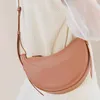 Ladies Hand Bag Manufacturers Promotion Crcent Underarm with French Paris Niche Dign Single Shoulder Crossbody for Women Leather Saddle