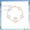 Cleef Four Leaf Clover Jewelrys 2024 Classique 4four leaf trèfle Van Clover bracelet de créateur blanc rouge bleu Agate Shell MotherofPearl bracelets de charme plaqué or 18 carats