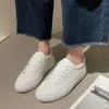 Zapatos informales para mujer, a la venta, moda 2024, grandes y sólidos con cordones, zapatillas vulcanizadas para deportes al aire libre de primavera para mujer, Zapatos