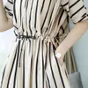 Löst koreanska Dres Summer Oneck Half Sleeve Slant Tickets Tunic Dress Casual Vertical Striped Print Midi 240308