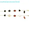2024 Jewelry Designer Brand Vanl Cleefl Arpelsbracelet Five Flower Seven Star Ladybug Armband Red Jade Chalcedony Colorless Cortile Strawberry