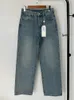 Jeans Womens 2024 Hot Sprzedawanie tylnej kieszeni M6 Magi z cyfrowym haftem prostym i trudnym wąskim prostym dżinsowym spodniami kobiet