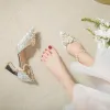 Sandalen Frühling Neue weiße Spitze Perlen Quasten Stiletto Braut Hochzeitsschuhe Strass