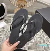 Designer-Black Flip-Flops Lusso da donna di pannelli di pelle di pecora di fascia alta dimensioni 35-41