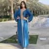 Ethnische Kleidung, Naher Osten, Dubai, muslimische Frauen, langes Kleid, arabische Abaya, islamischer Kaftan, marokkanische Diamanten, V-Ausschnitt, türkische Eid-Mode