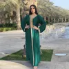 Ethnische Kleidung, Naher Osten, Dubai, muslimische Frauen, langes Kleid, arabische Abaya, islamischer Kaftan, marokkanische Diamanten, V-Ausschnitt, türkische Eid-Mode