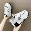 Appartements Sping New Women White Chunky Sneakers Vulcanize Chaussures 6cm plate-forme Running Sneakers Ladies Black Casual Shoes Tennis Femme 2023