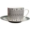 Tassen Untertassen Klassische Kaffeetasse und Untertasse aus Keramik im europäischen Stil, elegantes, hochwertiges Nachmittagstee-Set aus Knochenporzellan, Familienparty-Trinkgeschirr