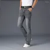 Jeans para hombres Primavera Otoño 2024 Negocios inteligentes Moda coreana Pantalones de mezclilla regulares rectos Hombres clásicos Pantalones de talla grande U01