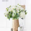 Nep bloemen groen Kunstbloemen Goedkope nep-pioenbruid met planten Vazen voor tafeldecoratie Woondecoratie Accessoires Kerstknutsels Y240322