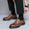 Nuove scarpe brogue da uomo di lusso Scarpe da uomo con fondo spesso Scarpe con rialzo Scarpe da lavoro formali in pelle Scarpe da sposa marroni Banchetto britannico