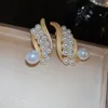 Boucles d'oreilles à clous pour femmes, Vintage, style médiéval, motif de perles simulées, fleur, bijoux de fête à la cour française