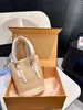 2024 Bolsa de designer Moda Moda Tote Retro Compras Bolsas Mulheres Bolsas Bolsas de praia Grandes viagens de luxo Bolsa de caçamba de caçamba de luxo Carteira casual da bolsa de ombro preto