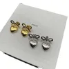 Women Gold Stud Earring Designer smycken varumärke hjärtstuds för kvinnors bokstav c sier hängande örhängen hoops mode premium box