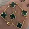 Cleef Four Leaf Clover Jewelrys Bracet Vanly Clefly Bracelet Advanced New Sterling Silver 925 Five Flower Lasherless Girlfriend Exquisite Gift。