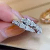 Tasarımcı Ring Ladies Halat Düğüm Yüzük Lüks Diamonds Moda Yüzük Kadınlar İçin Moda Yüzükleri Klasik Takı 18K Altın Kaplama Gül Düğün Toptan Hediyesi