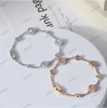 Bracciale di design da donna di lusso da donna semplice moda micro-intarsiato gioielli a mano celebrità fidanzate regali di San Valentino gioielli di moda donna di nozze di lusso