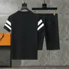 Designer Short Sleeved Suit Tracksuits Mens Tracksuit Letters Sommar mode Sportkläder Korta ärmar