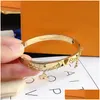 Bangle Designer Bangles Luxo Charme Pulseira Mulheres Pingente Letras Jóias 18k Banhado A Ouro Aço Inoxidável Pulseira Cuff Moda Acc Ot5yn