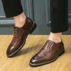 Sapatos de negócios casuais masculinos rendas confortáveis oxford moda sapatos de trabalho ao ar livre caminhada brogues sapatos para homem sapatos formais