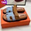 Chypre Sandales Femmes Designer Slides Chypre Pantoufles Fourrure Shearling Cuir Toile Slide Fuzzy Peluche Pantoufle Orange Rouge Luxe Femmes Été Hiver Sandale Chaussures