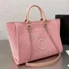 أكياس الشاطئ ، رسالة فاخرة ، CC TOTES HANDBAG Fashion Canvas Bag Womens Ladies CH ESSPROIDER TOUTE DESIGNER حقائب يد التسوق الإناث عبر الجسم