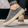 Chaussures Nouvelles chaussures pour hommes Fashion Concise Tolevas Chaussures confortables Sneakers décontractés respirants hommes Urban Casual Skateboarding Chaussures