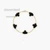 Cleef Four Leaf Clover Jewelrys Van Clover Bracelet 2024 trèfle de luxe quatre bracelets de charme de mode de créateur pour filles femmes or 18 carats argent noir blanc rouge vert soutien-gorge