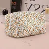 Sacs de rangement Trousse de toilette Organisateur cosmétique imprimé floral à la mode pour les soins de la peau de voyage Pochette de maquillage élégante avec fermeture à glissière lisse