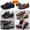 Modello Formale Designer GAI Scarpa elegante Uomo Scarpa nera Punta dei piedi banchetti per feste completo Uomo Scarpe firmate da lavoro con tacco EUR 38-50 morbide