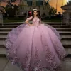 Розовое блестящее платье Quinceanera с открытыми плечами, платье принцессы для выпускного вечера, аппликации, кружевное платье с цветочными бусинами, Tull Sweet 16, Vestidos De 15 Anos