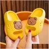 Pantoufles Summer Cartoon Bear Enfants Pantoufles Garçons Filles Semelle épaisse Chaussures de plage antidérapantes Soft Eva Comfort Flops Salle de bain intérieure Drop Deliv Otjfs