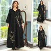 Etnik Giyim Müslüman Abaya Elbisesi Dubai Ramazan Pullar Çiçek İşlemeli Sıradan Gevşek Çöp Fas Kaftan Elbiseler Kadınlar Partisi