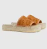 Marque 2024s / s Femmes Interlocature-g Espadrille Sandales Chaussures Cordon Slieuse plate-forme en caoutchouc Bottom Slippers Daily Lady Walking EU35-42