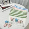 Y2K Striped Beanie z kotem Ucha Kobiety Kontrast Cute Diabel Hors Hat Girls Ręcznie robione szydełkowane ciepłe czapkę do czapki narciarskiej na prezent 240320