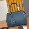 Designer Luxury Fashion Handbag High Quality Cowhide Crocodile Pattern Tote Bags Womens Vintage Letter Logo Large Capacity Shopping Handbags
